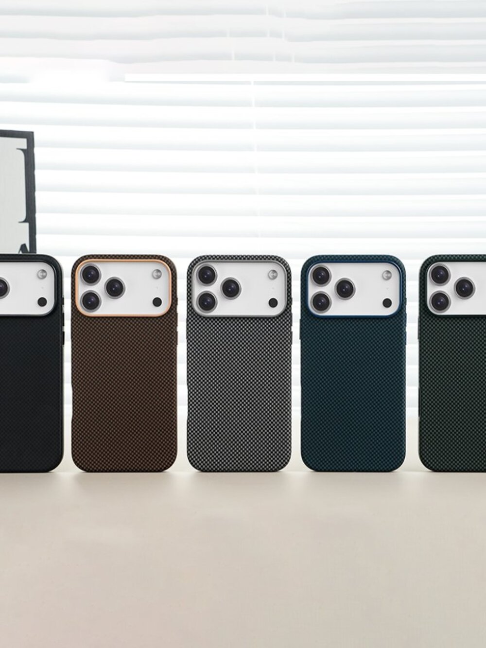 Luxury Carbon Fiber Magnetic Phone Case for iPhone 17 Pro Max Gray/Black - Picture 6 of 6